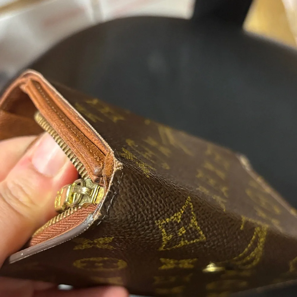 Louis Vuitton Monogram Canvas Brown Wallet